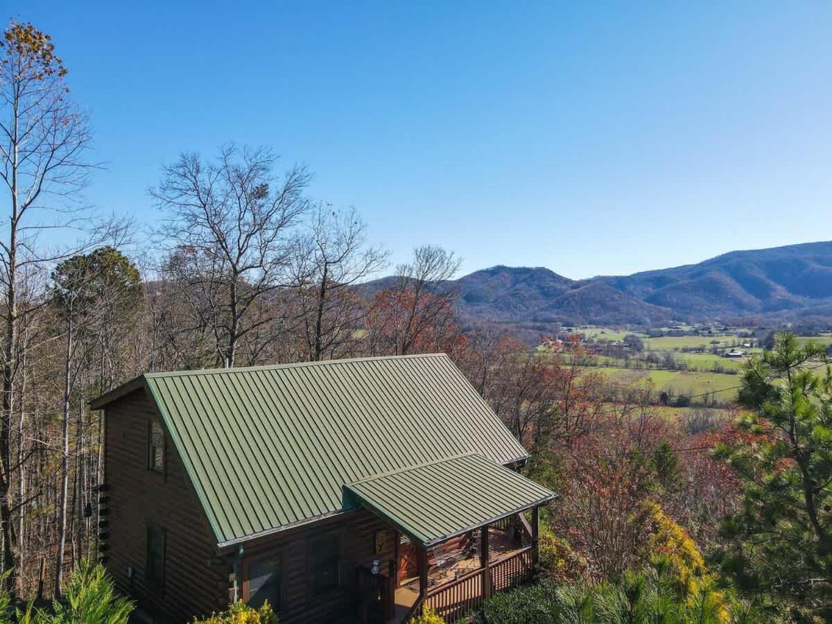 Gorgeous View. Hot Tub. Privacy. Fireplace. Pool & Fishing Access! Сев'єрвілл Екстер'єр фото